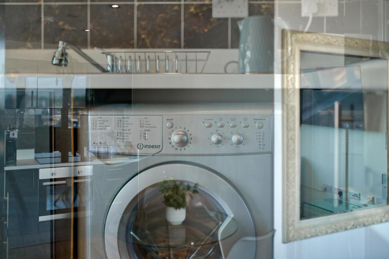 Appartement Sidemerseylivings - Central, Bright, And Convenient 2-bedroom With Parking Liverpool